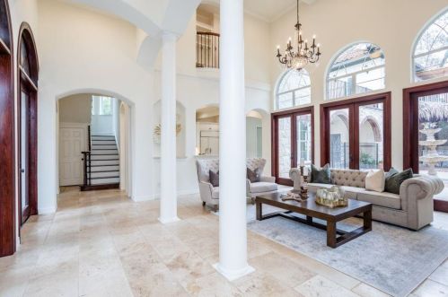 903 Carriage Hl Blvd, Conroe TX  77384-3618 exterior