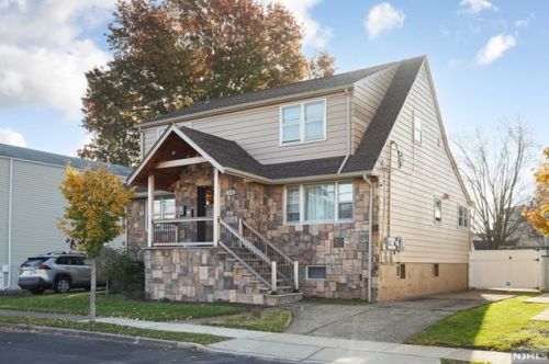 338 Semel Ave, Outwater, NJ 07026-2168