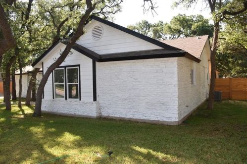 204 Park St, Cedar Park, TX 78613-3063