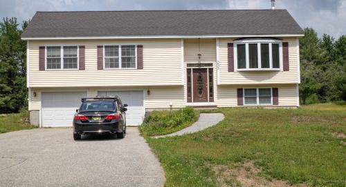 255 Cape Rd, Standish, ME 04084-6262