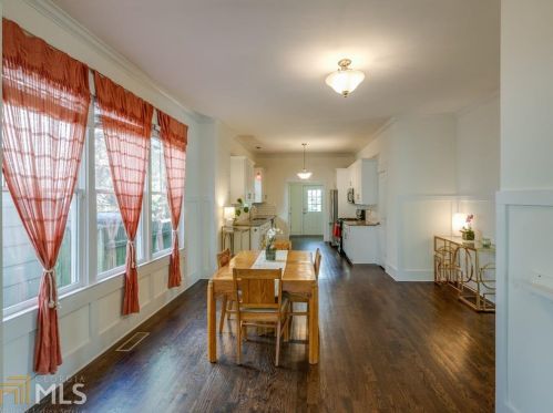 466 Hemlock Cir, Atlanta GA  30316-1838 exterior