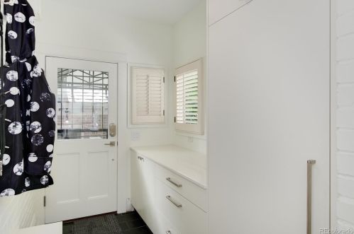 1433 7th Ave, Denver CO  80218-3649 exterior