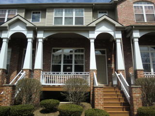 6080 Ironwood Ln, Lisle, IL 60532-4575
