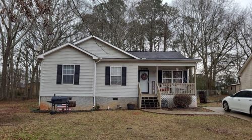 9 Brown St, Barnesville, GA 30204-1004
