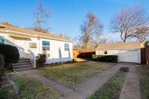 4244 Cresthaven Rd, Dallas TX  75209-3010 exterior