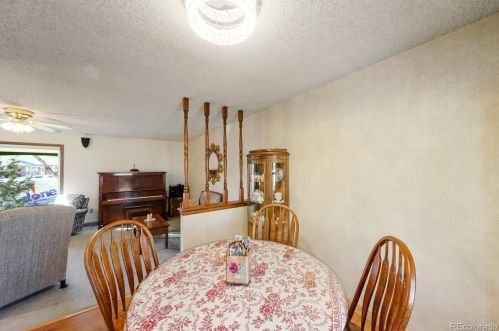 2530 Dawson Way, Aurora CO 80012-3801 exterior