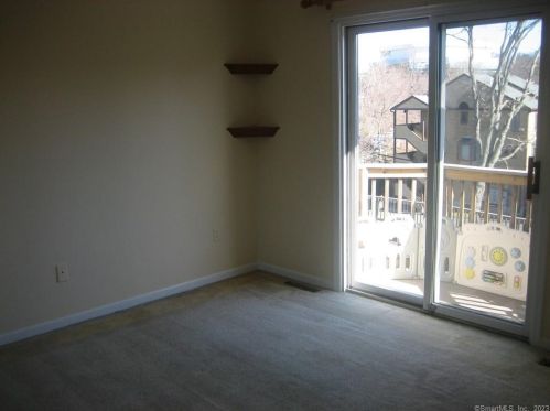 57 Glenrock, Norwalk CT  06850-1378 exterior