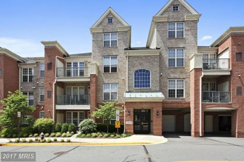 12165 Abington Hall Pl, Herndon, VA 20190-5842
