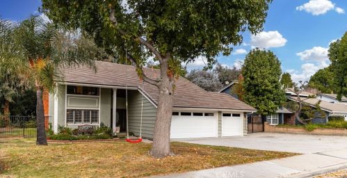 2159 Driver Ln, La Verne, CA 91750-1329