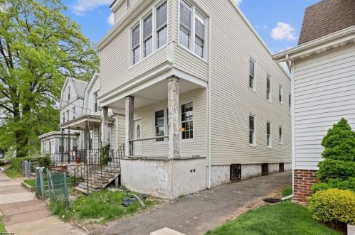 42 Cleremont Ave, Irvington, NJ 07111-3113