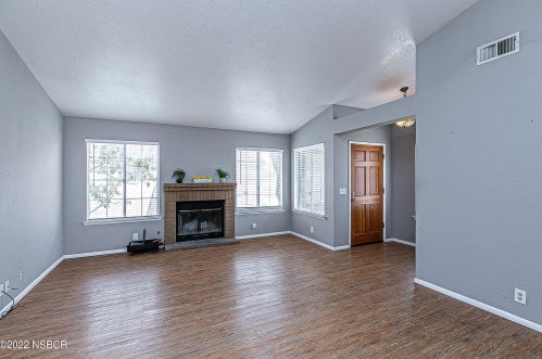 4242 Woodmere Rd, Santa Maria, CA 93455-3862