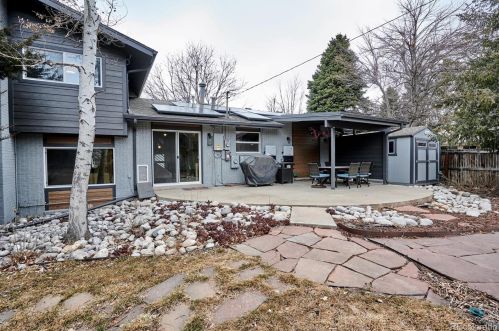5564 Mansfield Ave, Denver CO  80237-1064 exterior
