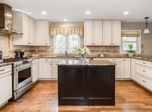 7076 Niagara Ct, Englewood CO 80112-1011 exterior