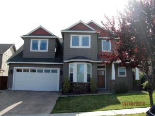 172 Willow Springs Dr, Talent, OR
