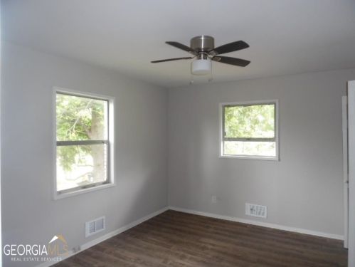 1903 Mcjenkin Dr, Atlanta GA  30345-3005 exterior