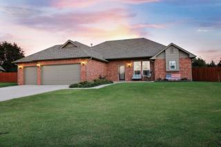 1240 Lone Oak St, Guthrie, OK 73044-5037