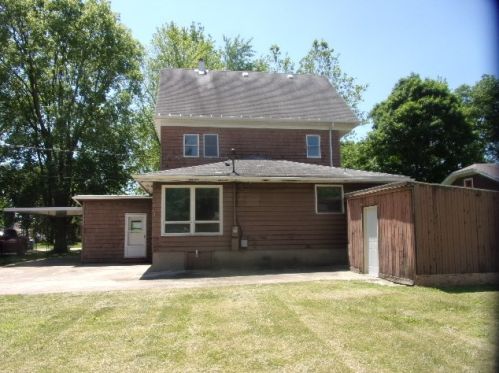 423 Livingston St, Swygert IL  61764-2039 exterior