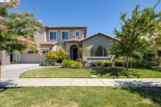 41 Heritage Dr, Tracy, CA 95391-1062
