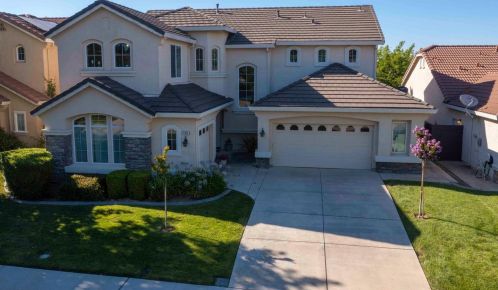 2325 Mckeon Ct, Elk Grove, CA 95757-8168