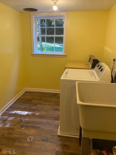 70 Old Ivy Rd, Stockbridge GA  30281-2129 exterior