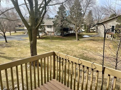 5943 Fernwood St, Saint Paul MN  55126-8458 exterior