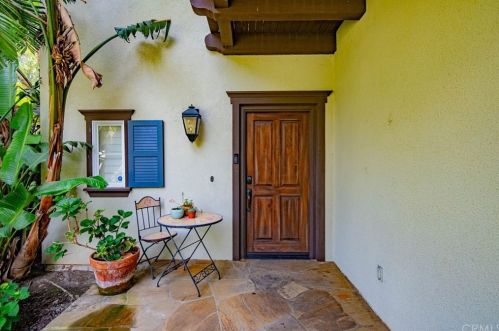 54 Secret Gdn, Irvine, CA 92620-4805