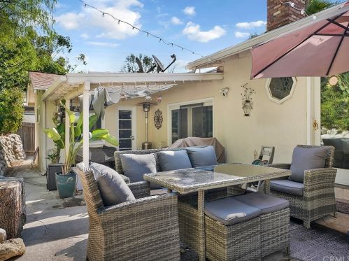 4143 Miramonte Pl, Riverside CA  92501-3053 exterior