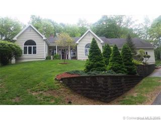 35 Clock Shop Dr, Kensington, CT 06037-3321