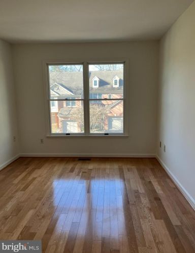 12 Wilkinson Way, Princeton NJ  08540-7362 exterior