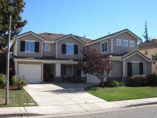 637 Robinson Way, Benicia, CA 94510-3944