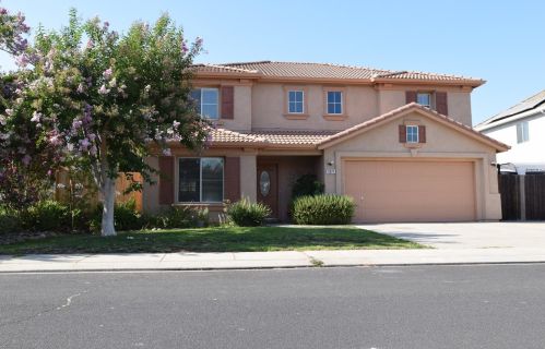 1971 Passages St, Manteca, CA 95336-7077