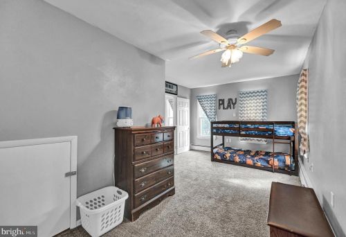 316 Walnut St, Hanover PA 17331-2536 exterior