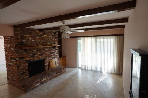 2766 Lizbeth Ave, Anaheim CA  92806-4831 exterior