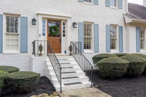1054 Foreststone Way, Marietta, GA 30064-3079