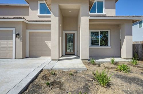 8051 Eastcliff Dr, Fair Oaks, CA 95628-5940