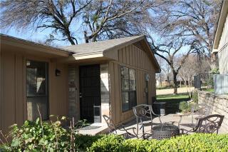 4307 Overlook Ct, Granbury, TX 76049-7208