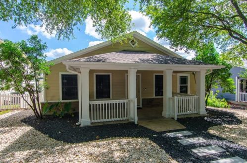 4389 Mather, Uhland TX  78640-9293 exterior