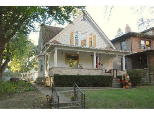 1742 Oxford St, Rockford, IL 61103-4821