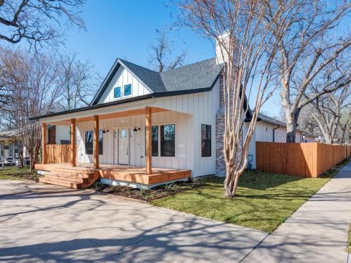 1821 Sylvania Ave, Fort Worth TX  76111-2740 exterior