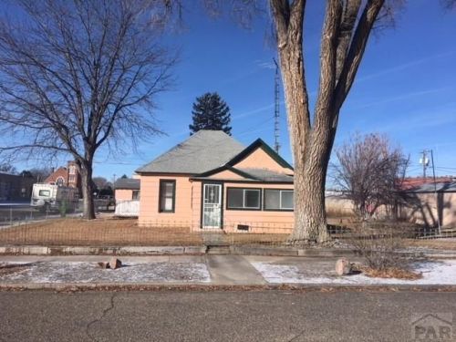 212 6th St, Fowler, CO 81039-1104