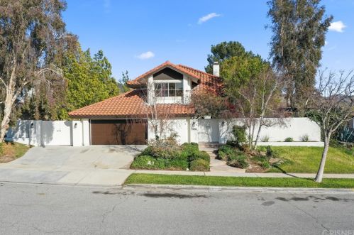 3106 Calusa Ave, Simi Valley, CA 93063-5709