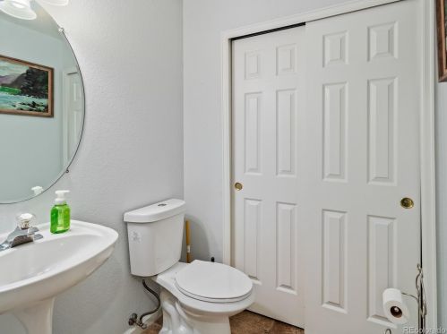 4451 Auckland Ct, Denver CO  80015-5643 exterior