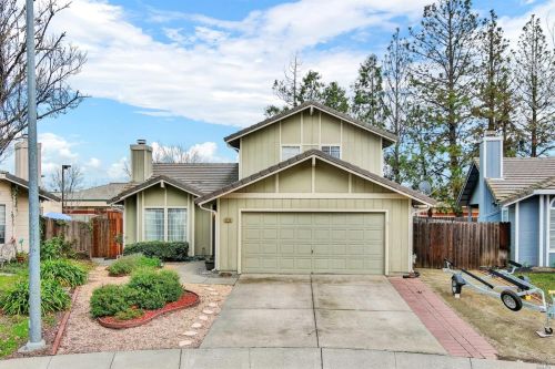 1825 Quail Meadows Cir, Vacaville, CA 95687-6568