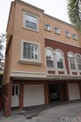 11 Arese Aisle, Irvine, CA 92606-8354