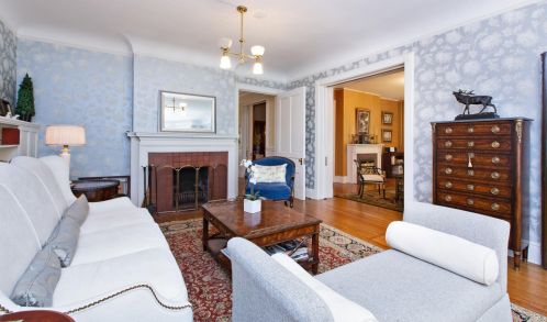 501 Grand Hl, Saint Paul MN  55102-2612 exterior