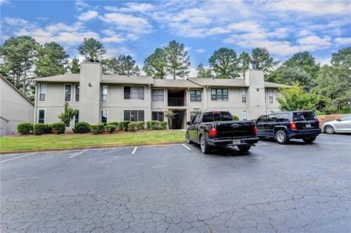 1480 Branch Dr, Tucker, GA 30084-1278