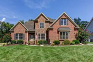 5037 Tamarack Dr, Greensboro, NC 27407-8500