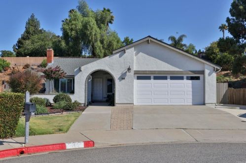 160 Via Maria, San Marcos, CA 92069-3155