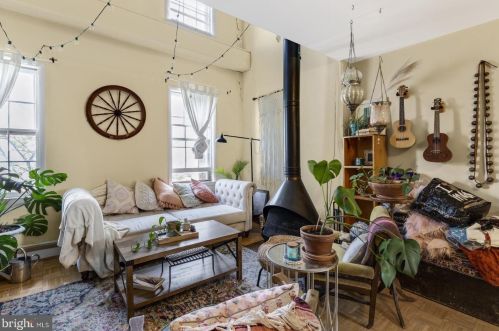 751 24 St, Philadelphia PA  19146-2447 exterior