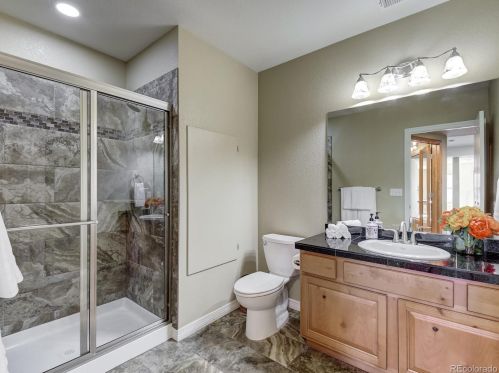 19206 Fair Dr, Aurora CO 80016-3852 exterior